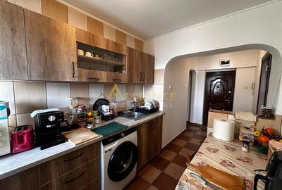 Apartament cu 3 camere decomandat în Dristor - 9