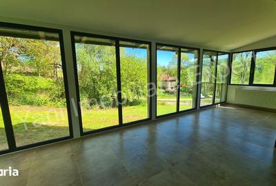 Casă cu 4 camere cu Teren 2435 Mp în Arefu - 7