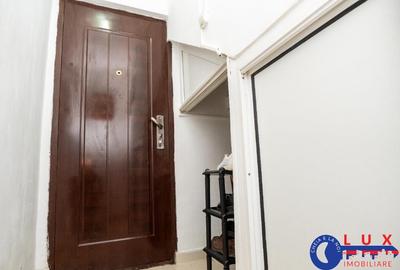 Apartament cu 2 camere semidecomandat în 23 August