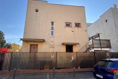 Duplex cu 4 camere cu Canalizare în Vatra Luminoasă