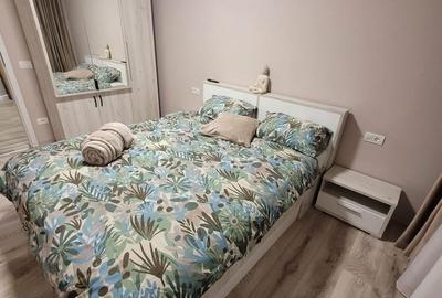 Apartament cu 3 camere decomandat în Exterior Vest