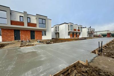 Casă individuală cu 4 camere cu Canalizare în Tunari - 2