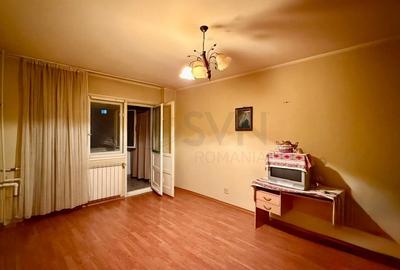 Apartament cu 3 camere decomandat, mobilat în Lacul Tei