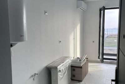 Garsonieră decomandată în Costinești - 4