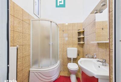 Apartament cu 4 camere semidecomandat în Central - 2
