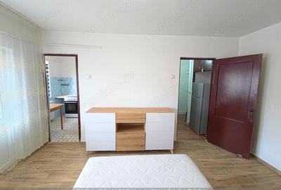 Garsonieră în Traian - 1
