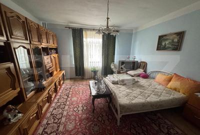 Casa de vanzare, 374 mp, strada Baritiu - 18