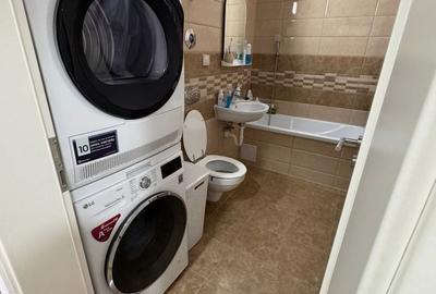 Apartament cu 2 camere decomandat în Tractorul - 7