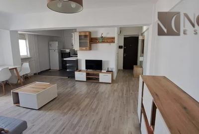 4 Camere | Universitate | Metrou