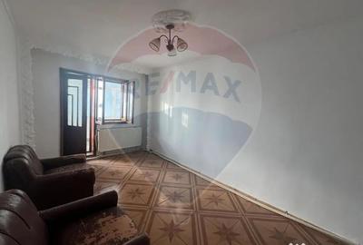 Spațiu comercial, de 93 mp, în Central - 4