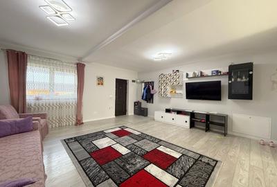 Duplex cu 4 camere cu Canalizare în Urseni