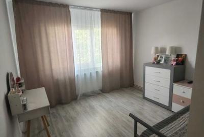 Apartament 4 camere renovat complet - Micro 16, Galați - 81 mp utili Apartament 4 camere renovat complet - Micro 16, Galați - 81 mp utili - 6