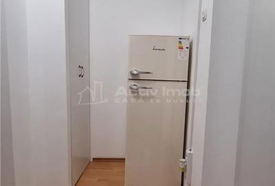 Garsonieră în Micro 20 - 8