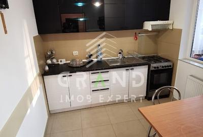 Casa moderna de inchiriat, 3 dormitoare,curte privata si parcare, PETFRIENDLY - 1