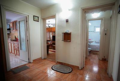 Apartament cu 4 camere decomandat în Central - 3