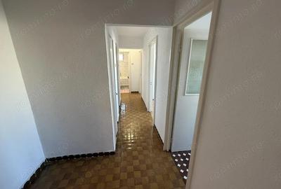 Apartament cu 3 camere decomandat în Casa de Cultură - 8