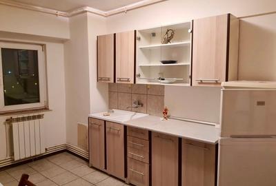 Închiriez apartament 2 camere , Zona inel 2 , Termen lung - 6