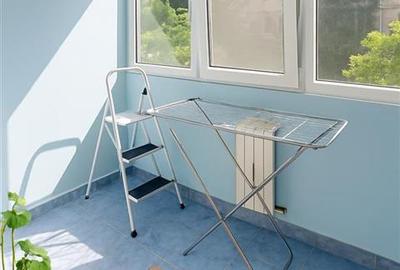 Apartament cu 3 camere decomandat în Valenta - 4