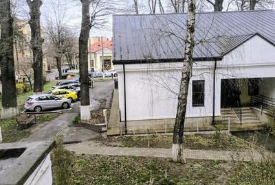 Apartament cu 2 camere decomandat în Central - 2