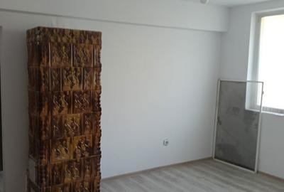 Apartament cu 2 camere semidecomandat în Topraisar - 2