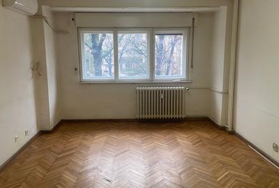 Apartament cu 2 camere decomandat în Unirii - 1