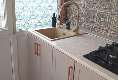 Apartament cu 2 camere decomandat, mobilat în Rovine - 1