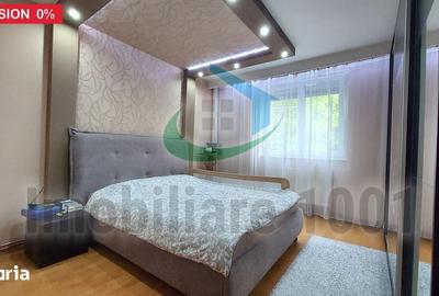 Apartament cu 4 camere decomandat în Depozitelor - 4