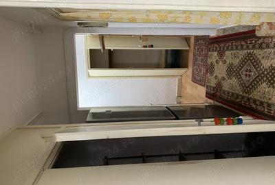 Apartament cu 2 camere semidecomandat în Micro I - 1