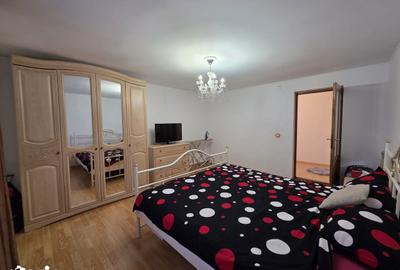 Casă cu 4 camere cu Teren 700 Mp în Central - 10