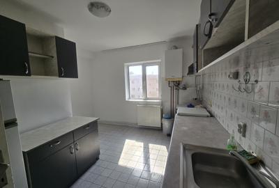 Apartament cu 2 camere decomandat în Exterior Vest - 8