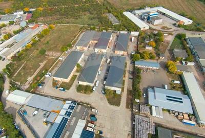De vanzare Spatiu industrial de 10 129 mp Soseaua Borsului - 1