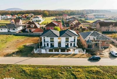 Casă cu 4 camere cu Teren 360 Mp în Sânmartin - 3