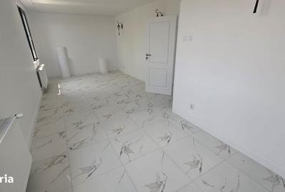Apartament cu 4 camere în Sărărie - 2
