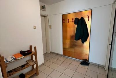 Vatra Luminoasa-Muncii, 3 camere etaj 6, bl.reabilitat - 3