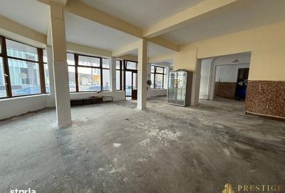 Spațiu comercial, de 232.56 mp, în Central - 4
