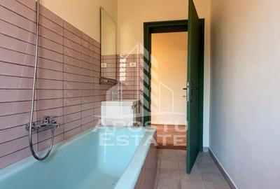 Apartament cu 2 camere, mobilat în Olimpia-Stadion