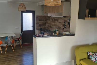 Casă cu 3 camere cu Teren 3070 Mp în Central - 20