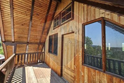 Casa / Vila cu 6 camere de vanzare - CORNU - 49