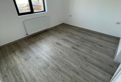 Casă cu 4 camere cu Teren 300 Mp în Central - 16