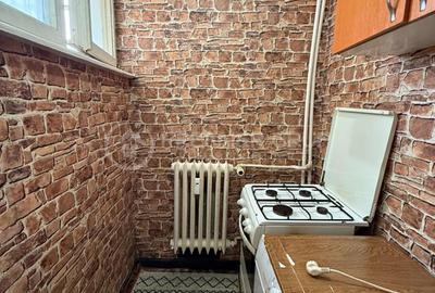 Garsonieră decomandată în Tătărași - 4