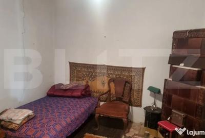 Casă cu 4 camere cu Teren 2800 Mp în Central - 5
