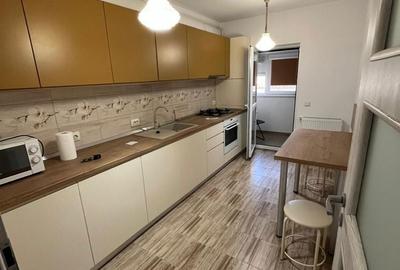 Garsonieră decomandată în Central