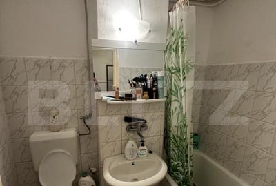 Apartament de vanzare, cu 2 camere, 60 mp, zona Micro 15 - 6