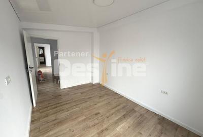 Penthouse cu 4 camere decomandat în Crângași - 6