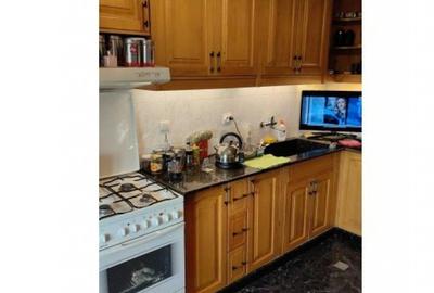 Apartament cu 3 camere decomandat în Decebal - 2