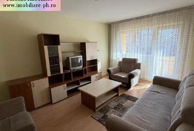 Apartament cu 2 camere decomandat în Republicii