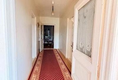 Casă cu 4 camere cu Teren 1500 Mp în Buda - 1