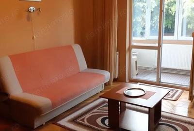 Apartament cu 2 camere nedecomandat în 7 Noiembrie