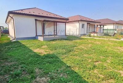 Casa noua in Ciorogarla - 3 dormitoare, living spa?ios - 5