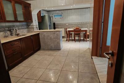 Casă cu 5 camere cu Teren 260 Mp în Colentina - 16